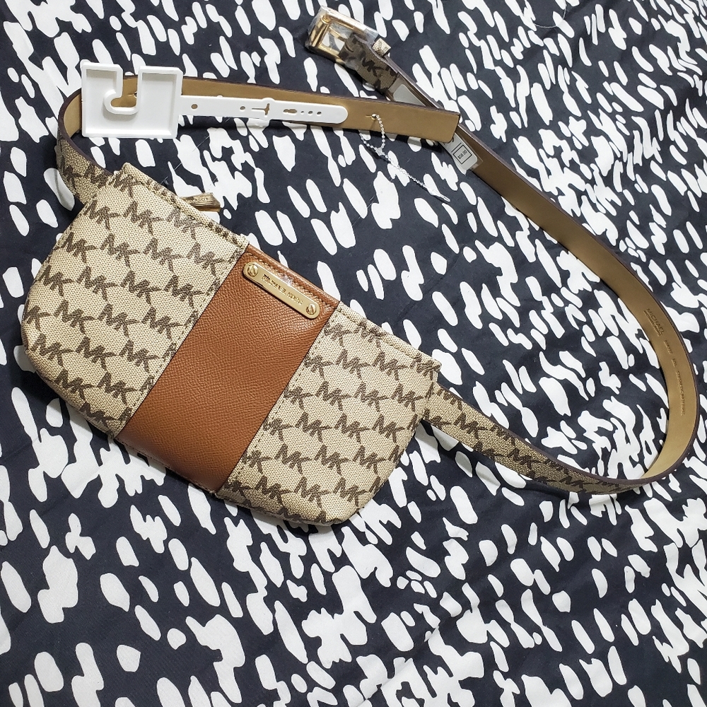 Michael kors belt bag